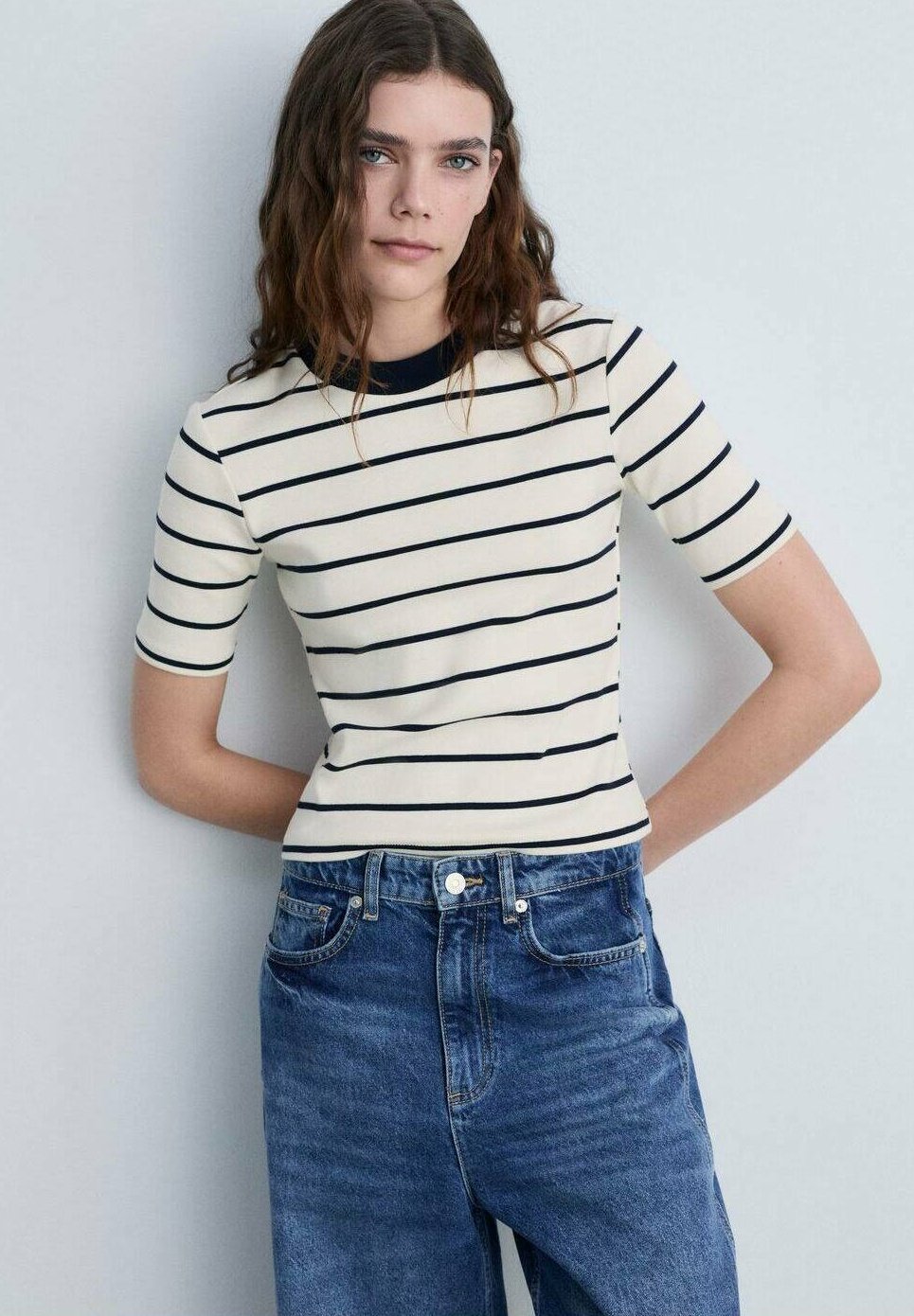 

Футболка с принтом RAYITO Mango, кремовый