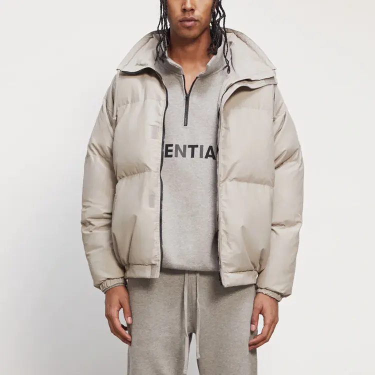 FW20 Стеганая куртка унисекс Moss Fear Of God Essentials, цвет Moss — фото 2