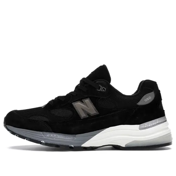 

Кроссовки 992 сделано в сша New Balance, черный