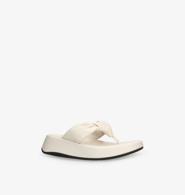 Кожаные сандалии Mode на плоской подошве с узлом Fitflop, белый — фото 3