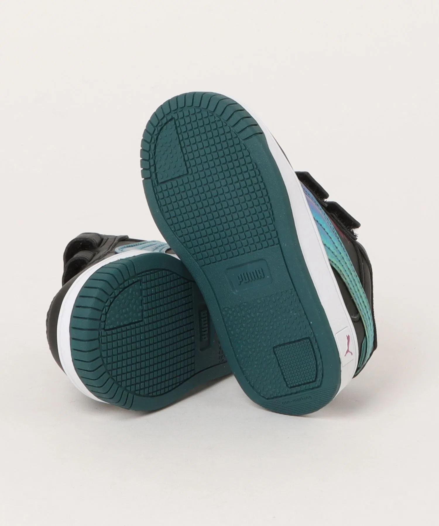 Детские кроссовки PUMA Carina Street — фото 3
