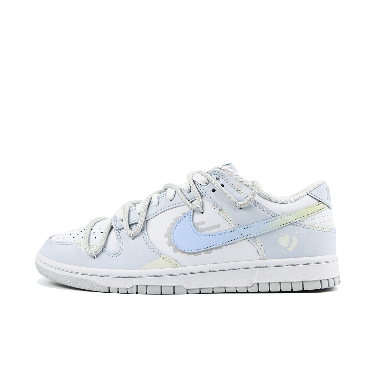 

Женские кроссовки для скейтбординга Nike Dunk, Light Blue