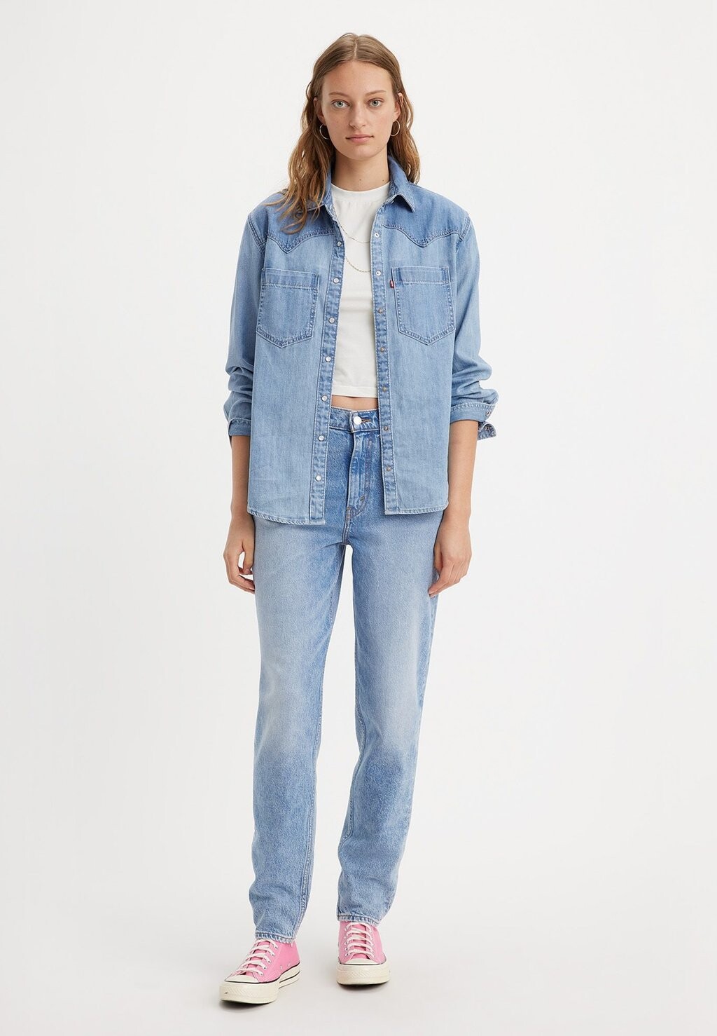 Джинсы зауженного кроя 80S MOM Levi's, цвет how's my driving — фото 2