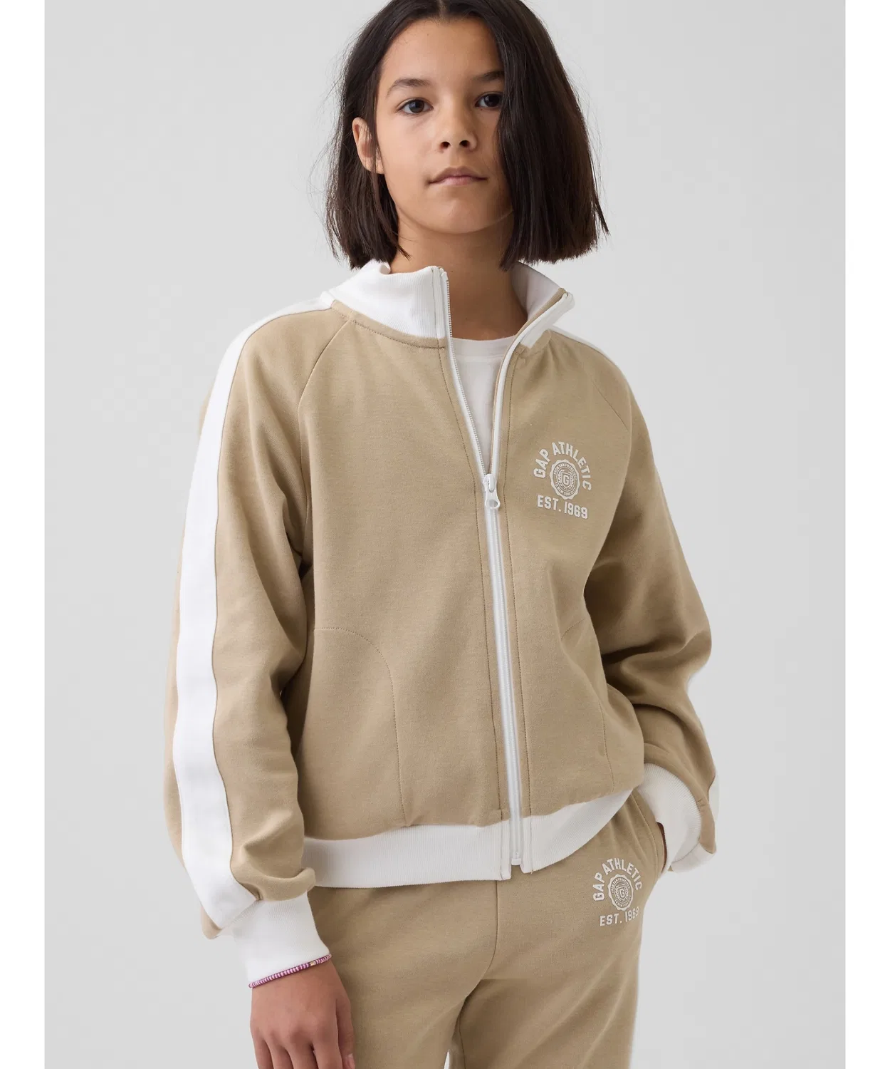 Детская куртка-олимпийка GAP Athletic Logo Zip-Up, бежевая