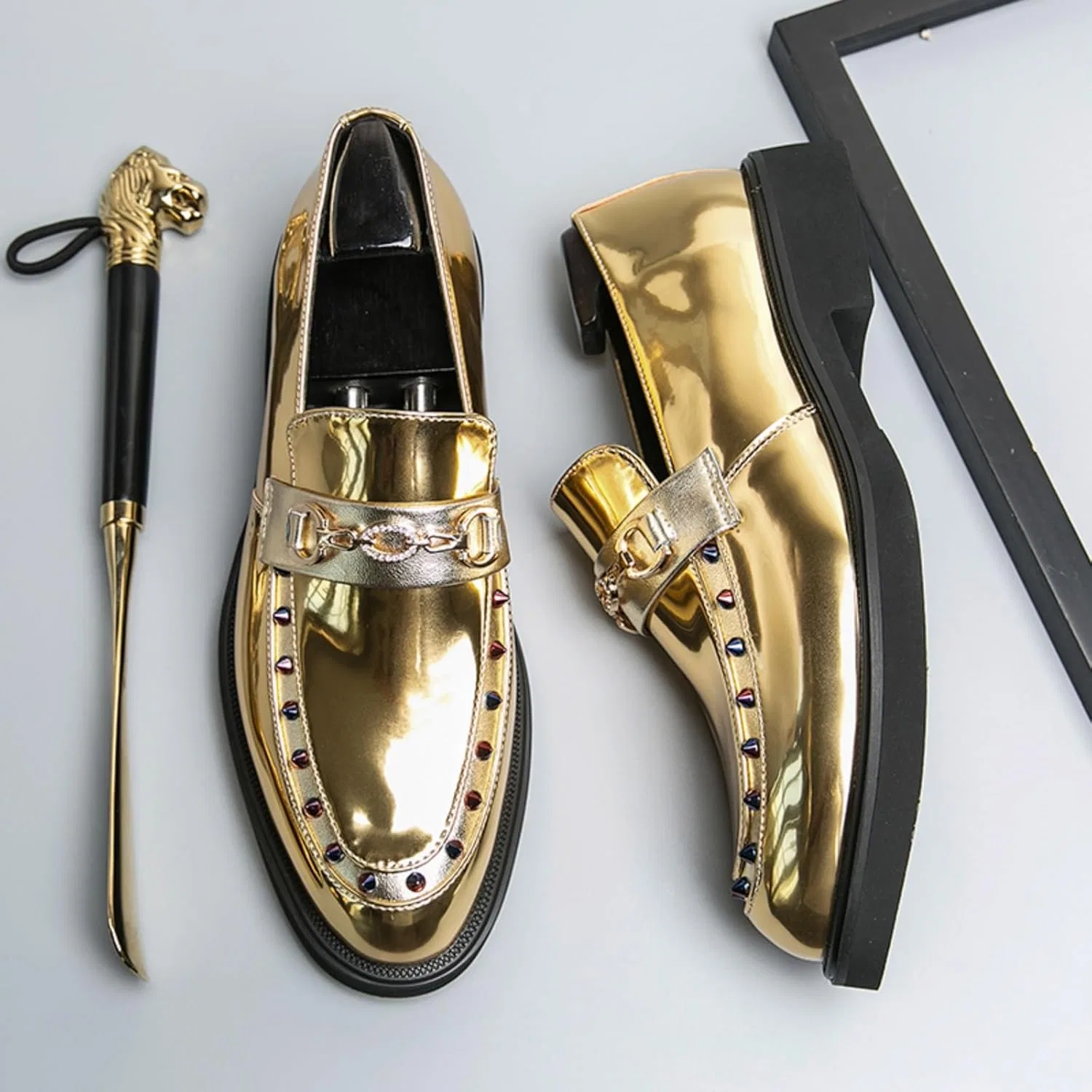 Лоферы с цепочкой и стразами, золотые, Men's Gold Metallic Loafers Khwfjas — фото 3