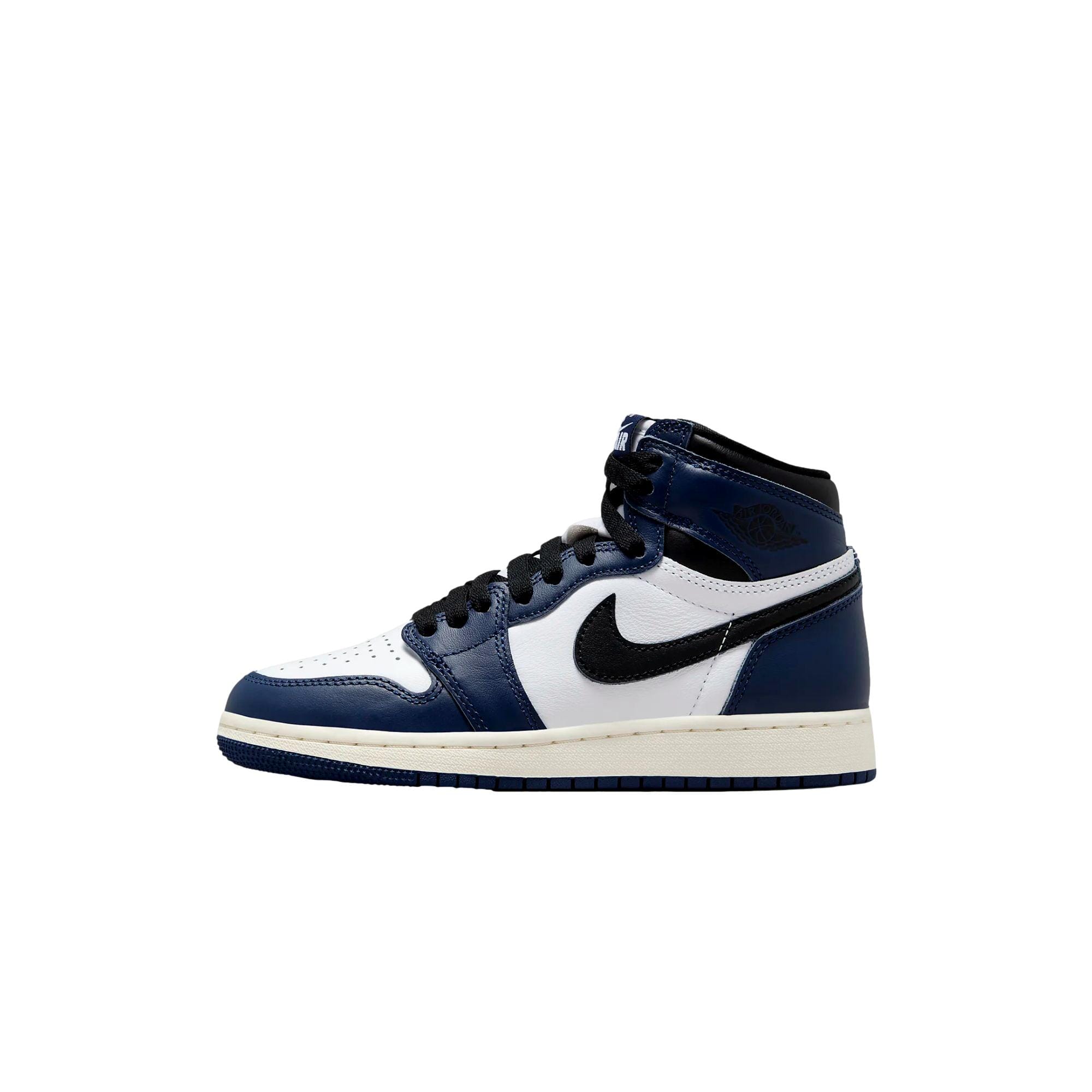 

Кроссовки для мальчиков Nike, синий