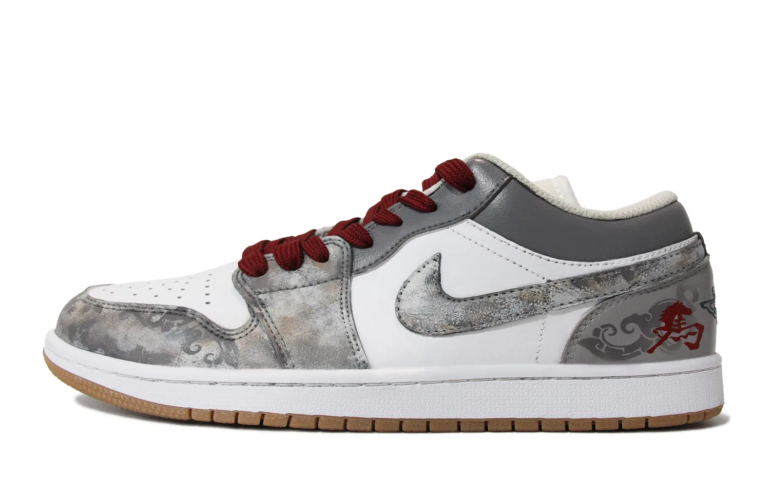 Кроссовки баскетбольные ретро Jordan Air Jordan 1 белый/красный/серый