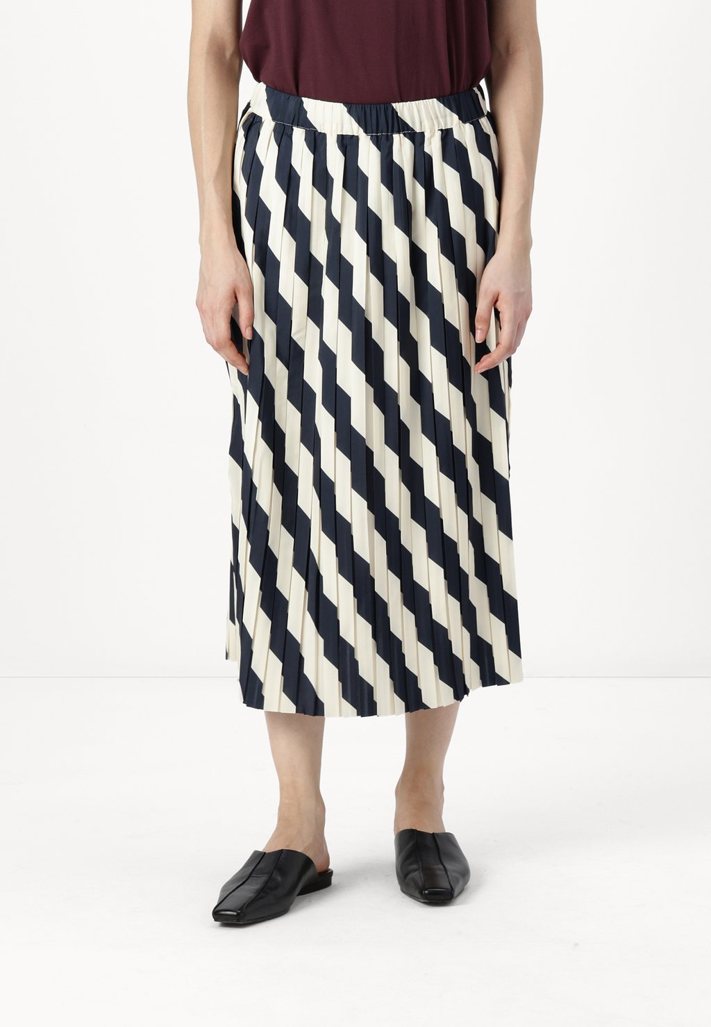 

Юбка плиссированная YASANALISE MIDI SKIRT YAS, синий