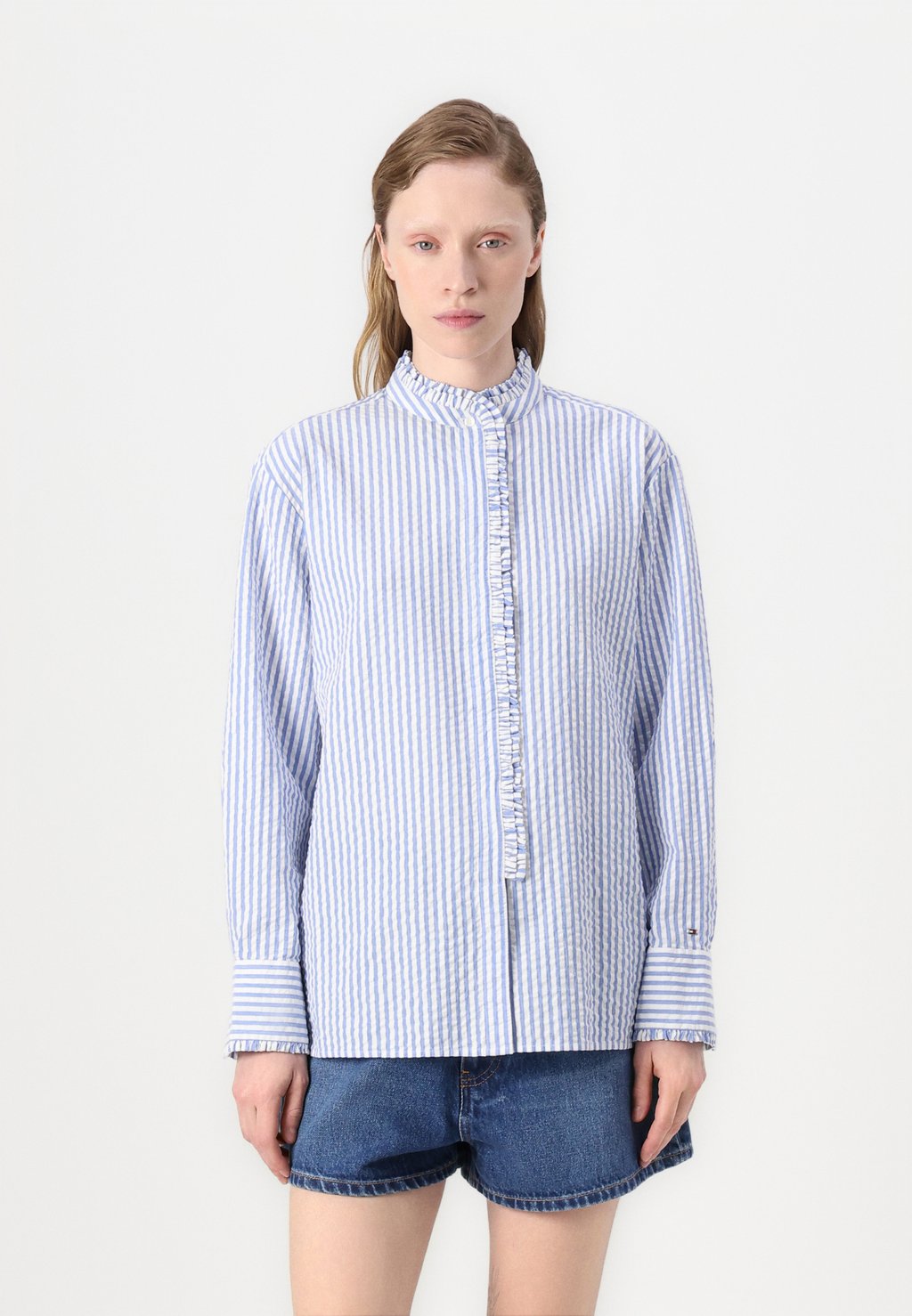

Блузка на пуговицах RUFFLE SHIRT Tommy Hilfiger, синий
