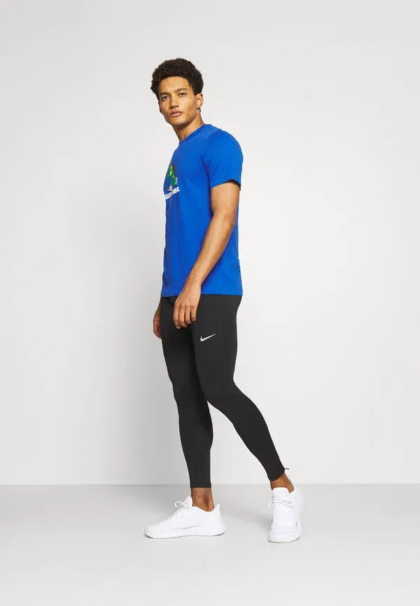 Трикотажные беговые леггинсы Challenger Nike Performance, черный/отражающий серебристый — фото 2
