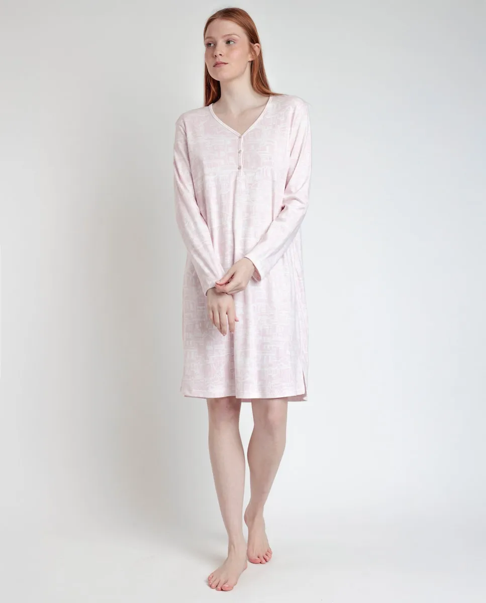 

Длинная женская ночная рубашка из вязкой вискозы розового цвета Admas