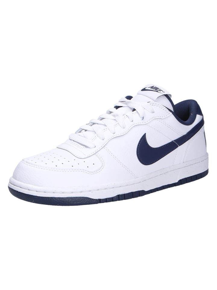 

Кроссовки на шнуровке Nike, белый