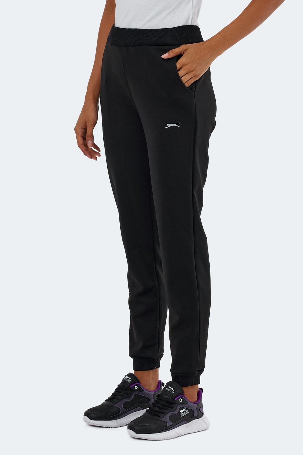 

Женские спортивные штаны Sergıus черные Slazenger, черный