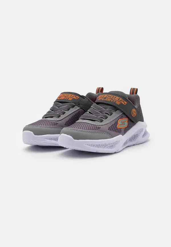 Кроссовки Skechers Meteor trainers, цвет угольный/серый/оранжевый — фото 2
