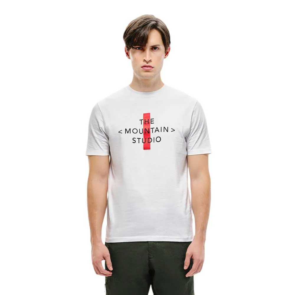 

Футболка The Mountain Studio Cross logo, белый
