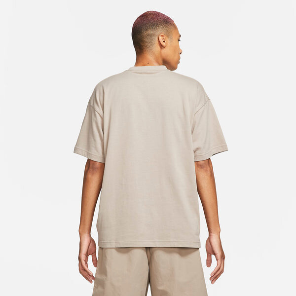 Футболка Nike NRG Solo Swoosh T-Shirt 'Malt White', цвет malt/white — фото 4