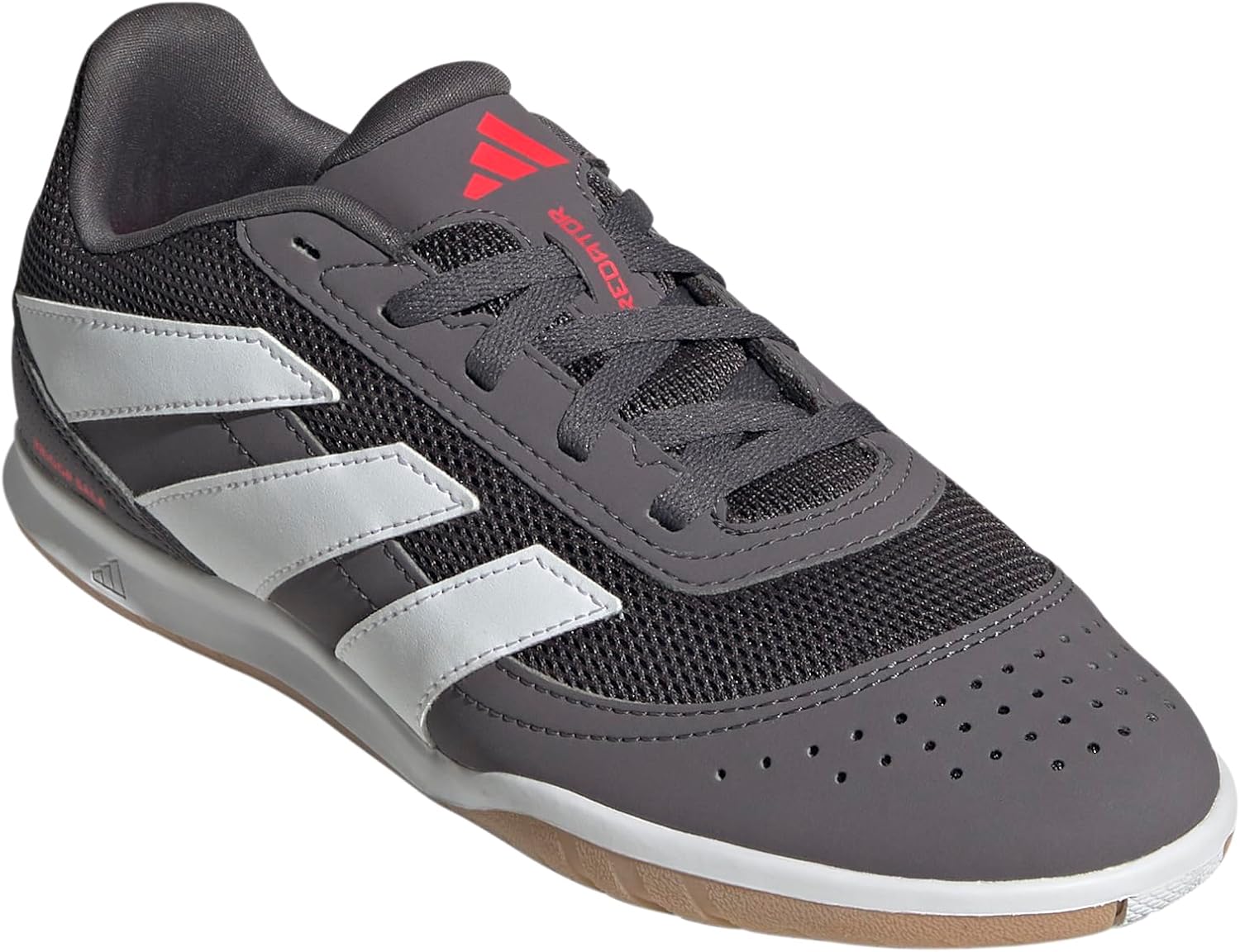 Детские кроссовки Adidas Club Predator Indoor (унисекс), белый/красный/серый — фото 2