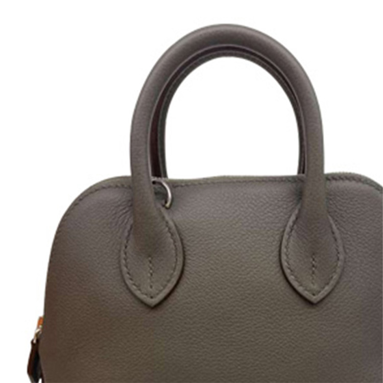 HERMES Миниатюрная женская сумочка из телячьей кожи — фото 4