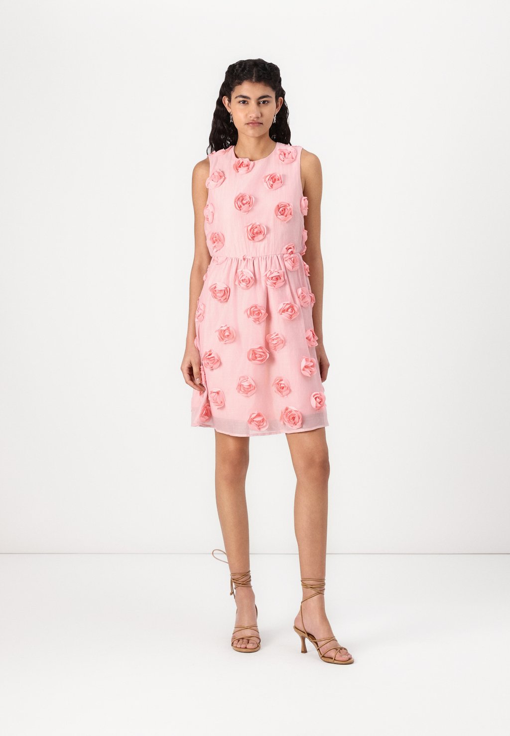 

Повседневное платье VMROSE FLOWER DRESS Vero Moda, цвет Rose Shadow