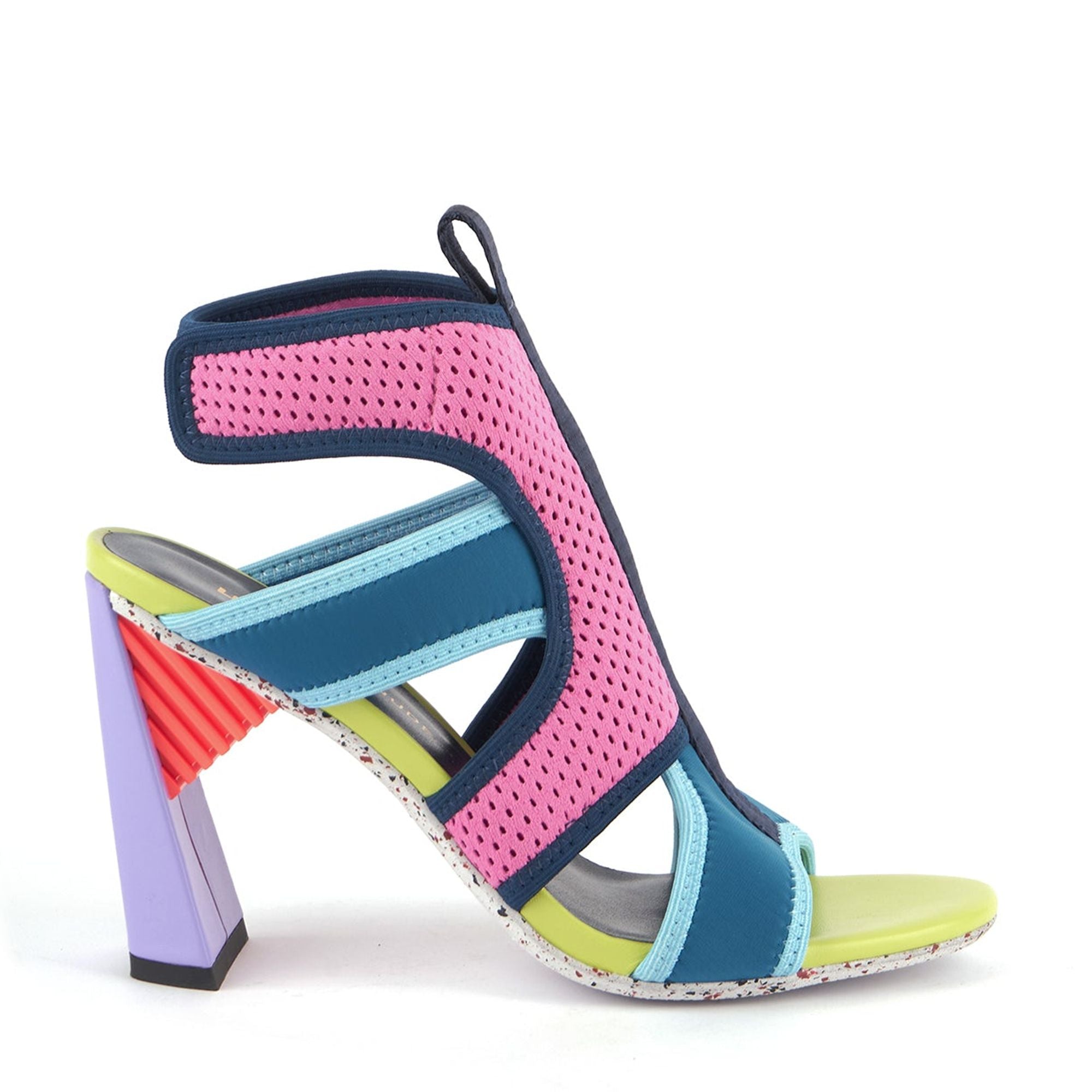 Туфли женские United Nude, цвет resort