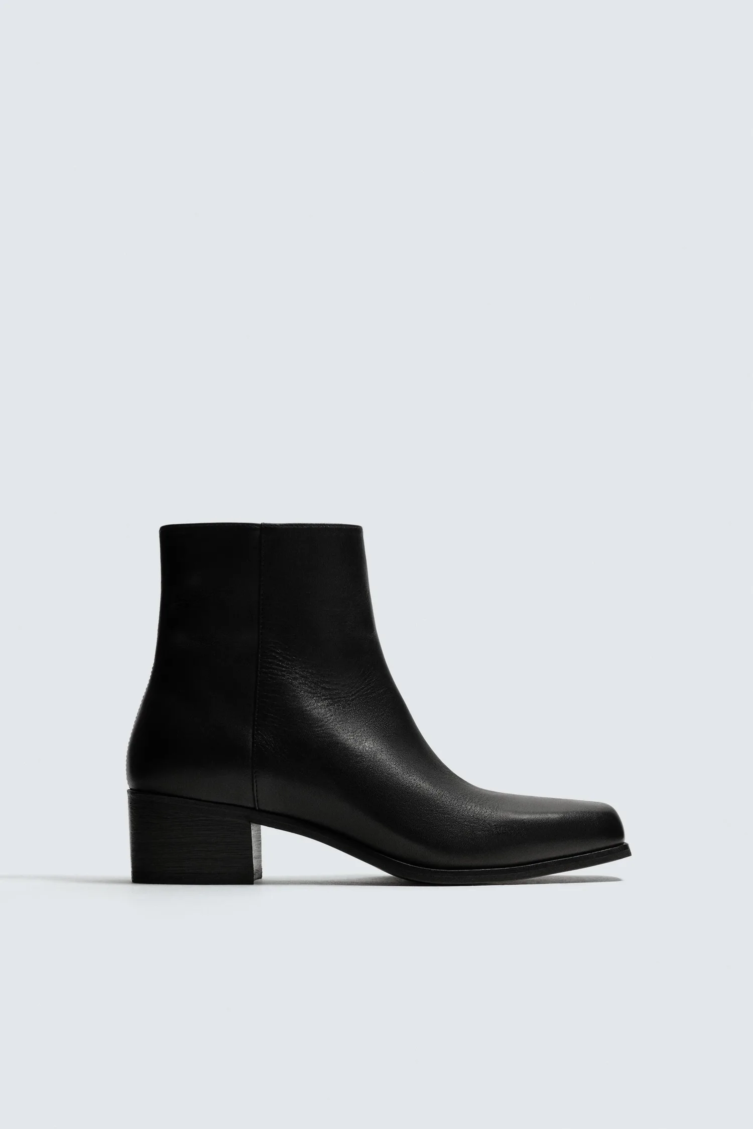 Элегантные кожаные ботинки Zara на каблуке, черные — фото 4