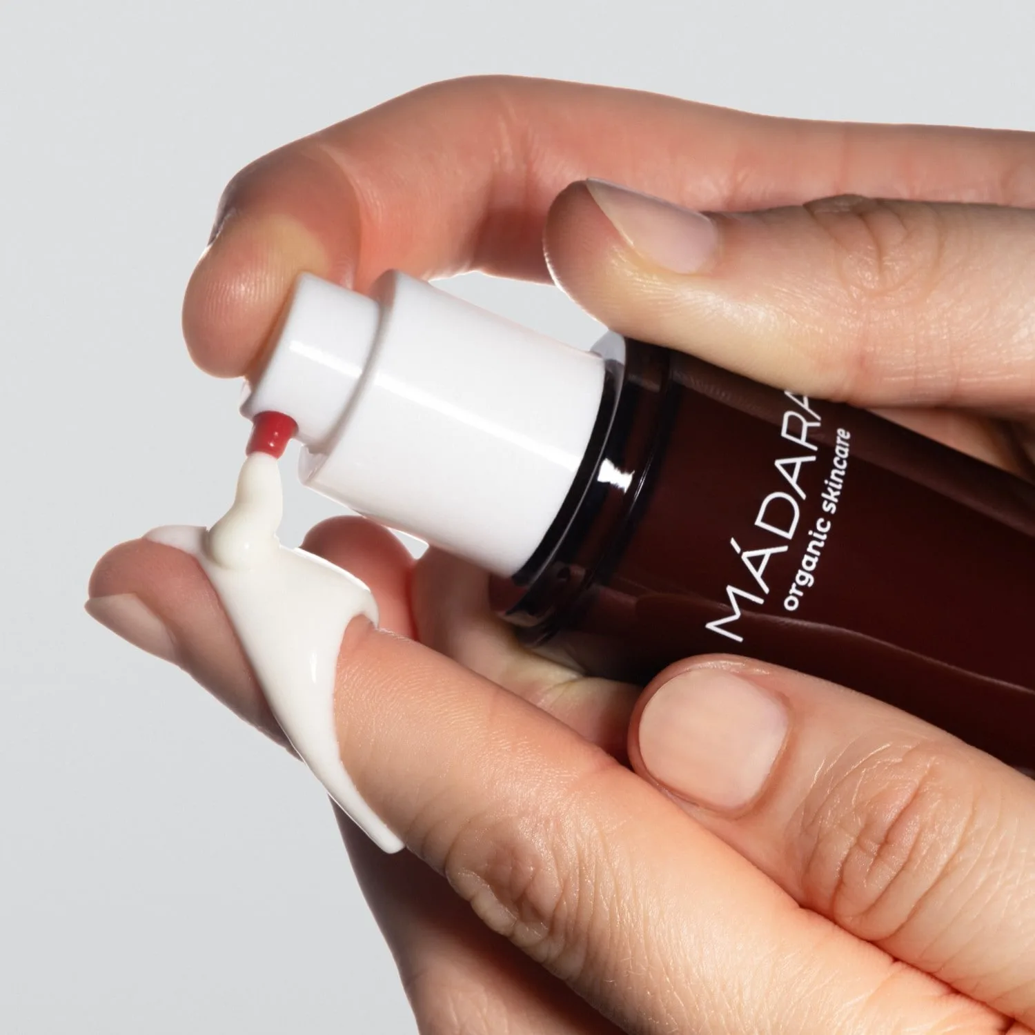 Сыворотка Mádara — Derma Collagen Hydra-Silk для укрепления кожи Madara, 50 мл — фото 4