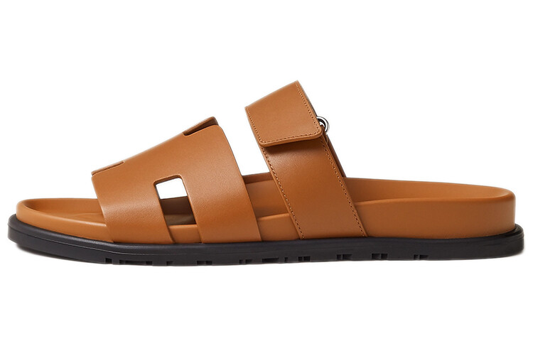 

Hermes Шипровые шлепанцы для мужчин