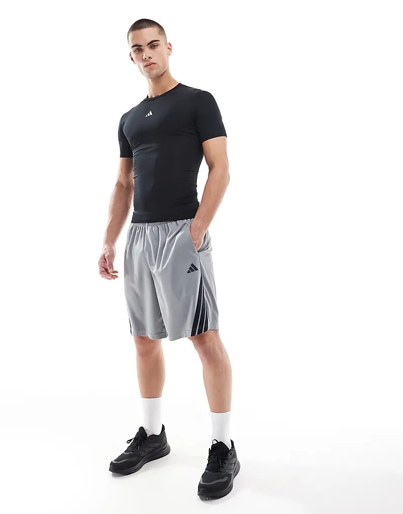 Базовый слой футболка adidas Training Tech Fit черного цвета adidas performance — фото 4