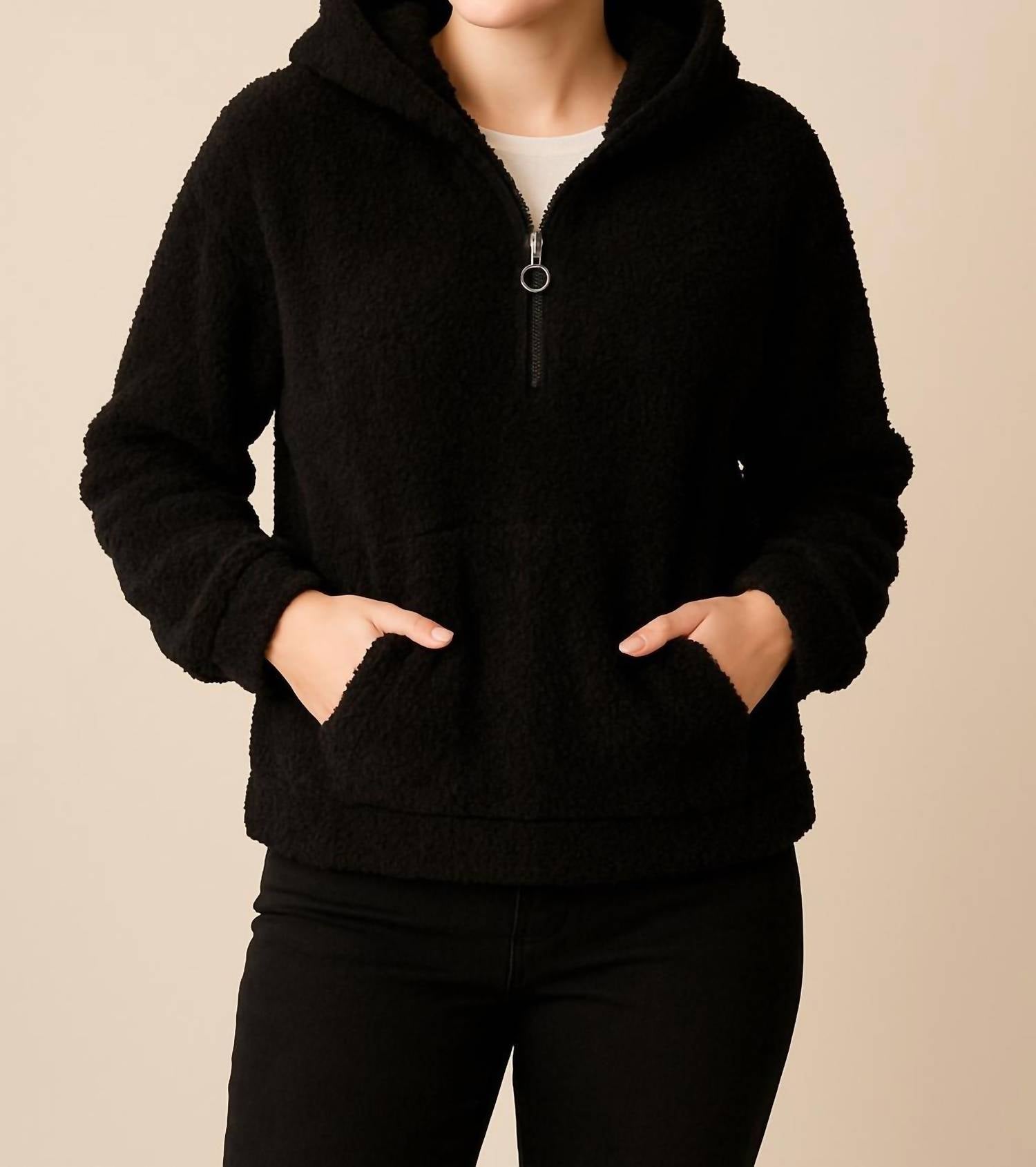 

Creation Толстовка с капюшоном из плюша, черная