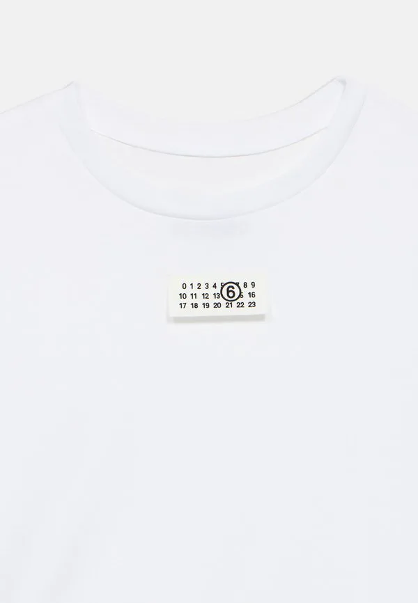 Базовая футболка унисекс Mm6 Maison Margiela, White — фото 3