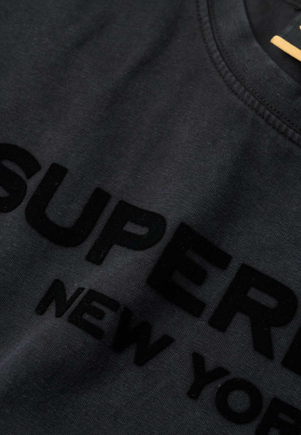 

Футболка с принтом SPORT LUXE GRAPHIC Superdry, цвет Mottled Black