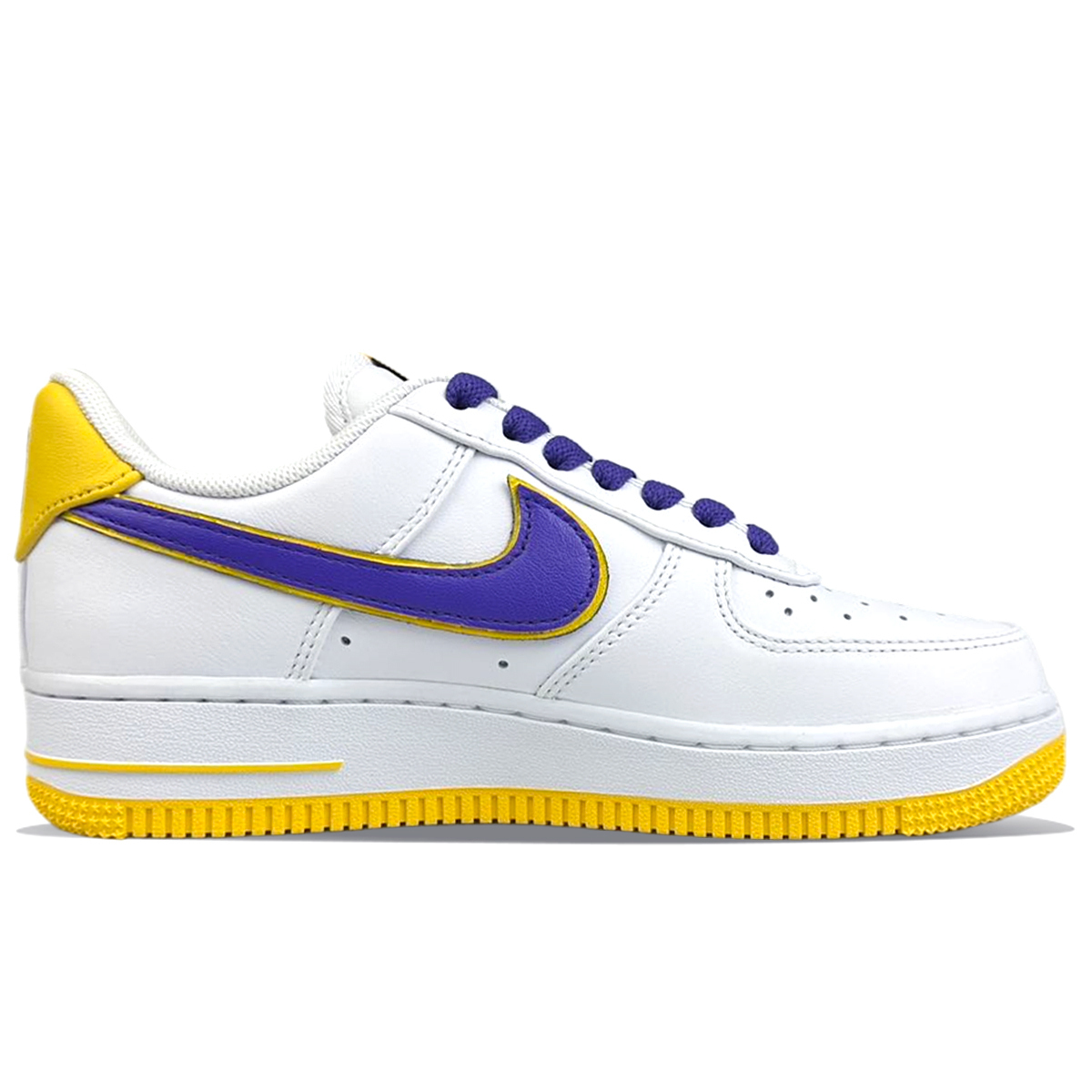 Nike Кроссовки Kobe Bryant x Air Force 1 противоскользящие мужские низкие скейтерские фиолетовые, цвет Purple — фото 2