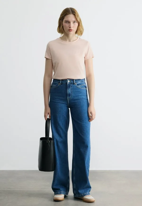 Базовая футболка esogo Boss, Light Pastel Pink — фото 2
