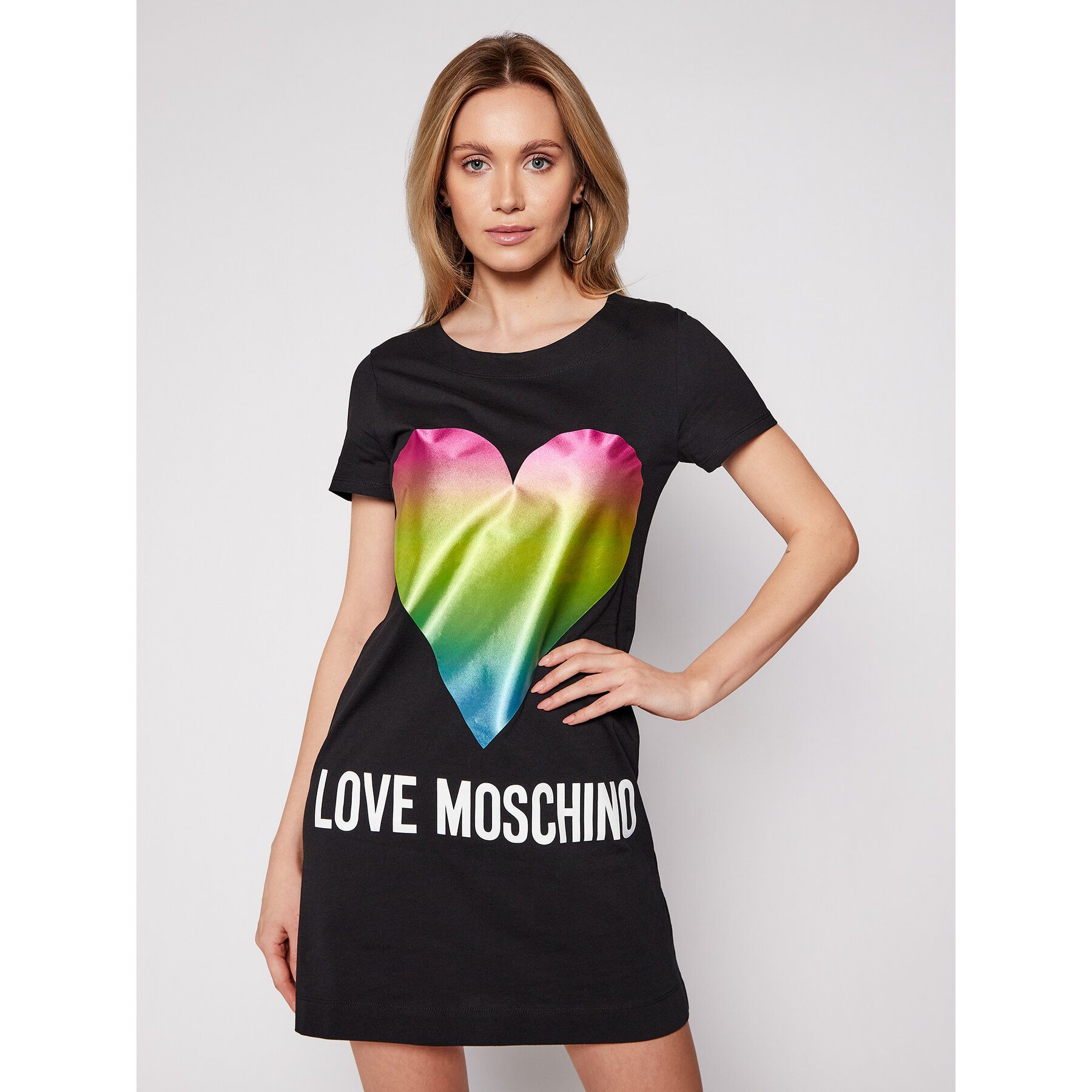 

Шикарное хлопковое платье с принтом в виде сердца LOVE MOSCHINO
