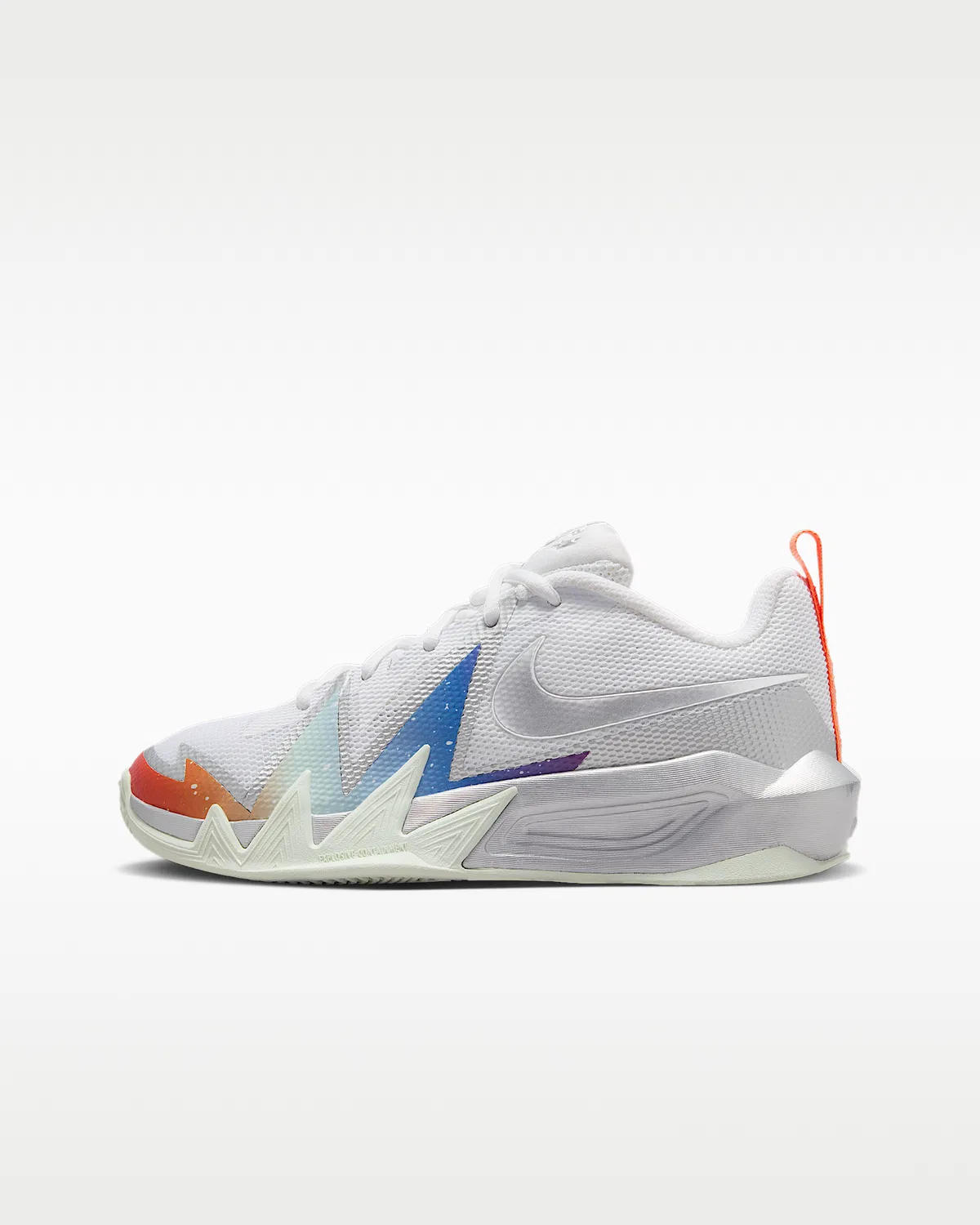 Кроссовки баскетбольные Nike S.T. Dynamite для старших детей, White/Metallic Silver/Orange Frost/Metallic Silver