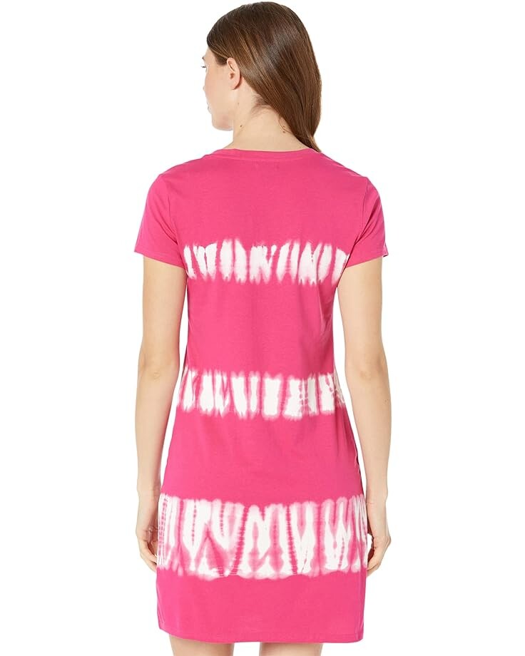 

Платье U.S. POLO ASSN. Tie-Dye Stripe Sneaker Dress, цвет Pink Peacock