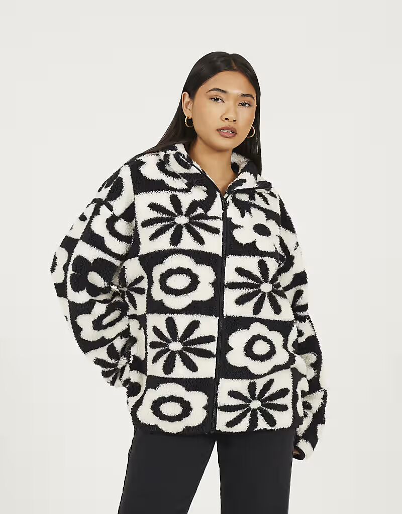 

Толстовка Graphic с цветочным принтом на молнии из шерпа-флиса черного цвета Brave Soul