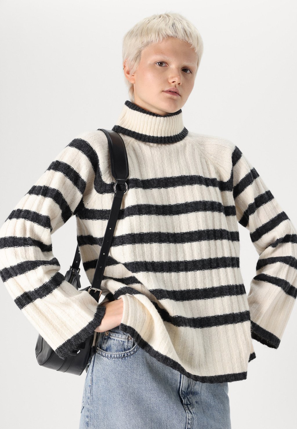 

Джемпер JDYMILEY LONG STRIPE JDY, серый