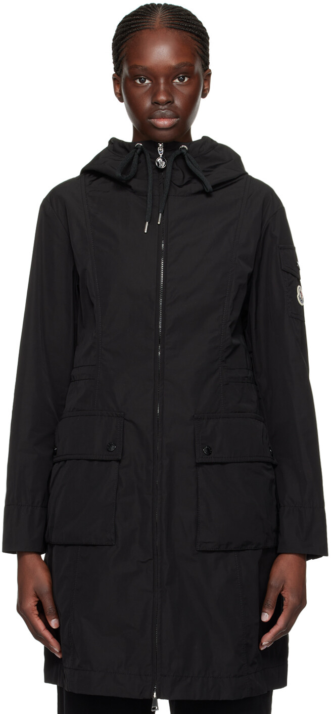 

Черная парка Laerte Moncler