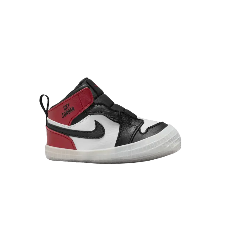 

Кроссовки Air Jordan 1 Retro High OG CB Black Toe Reimagined, красный