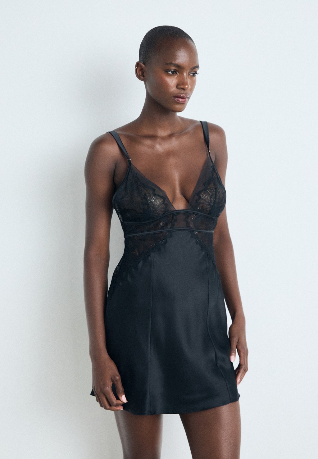 

Ночная рубашка CHEMISE Calvin Klein Underwear, черный