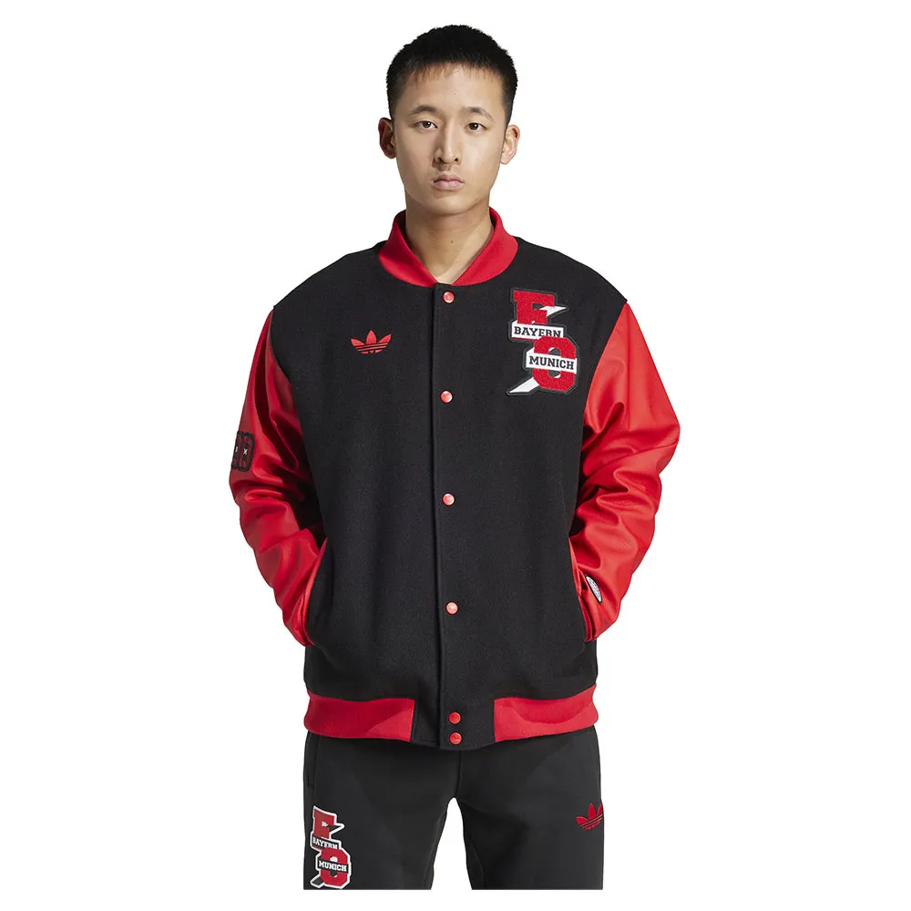 

Куртка adidas FC Bayern Munich VRCT, черный