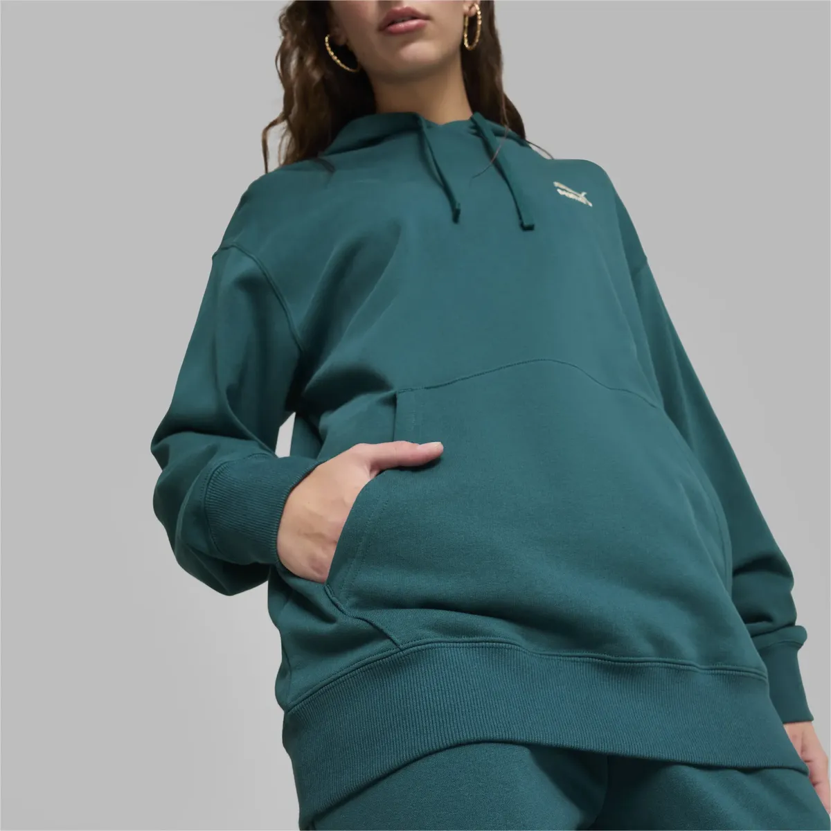 

Толстовка PUMA "BETTER CLASSICS Hoodie Adult", зеленый