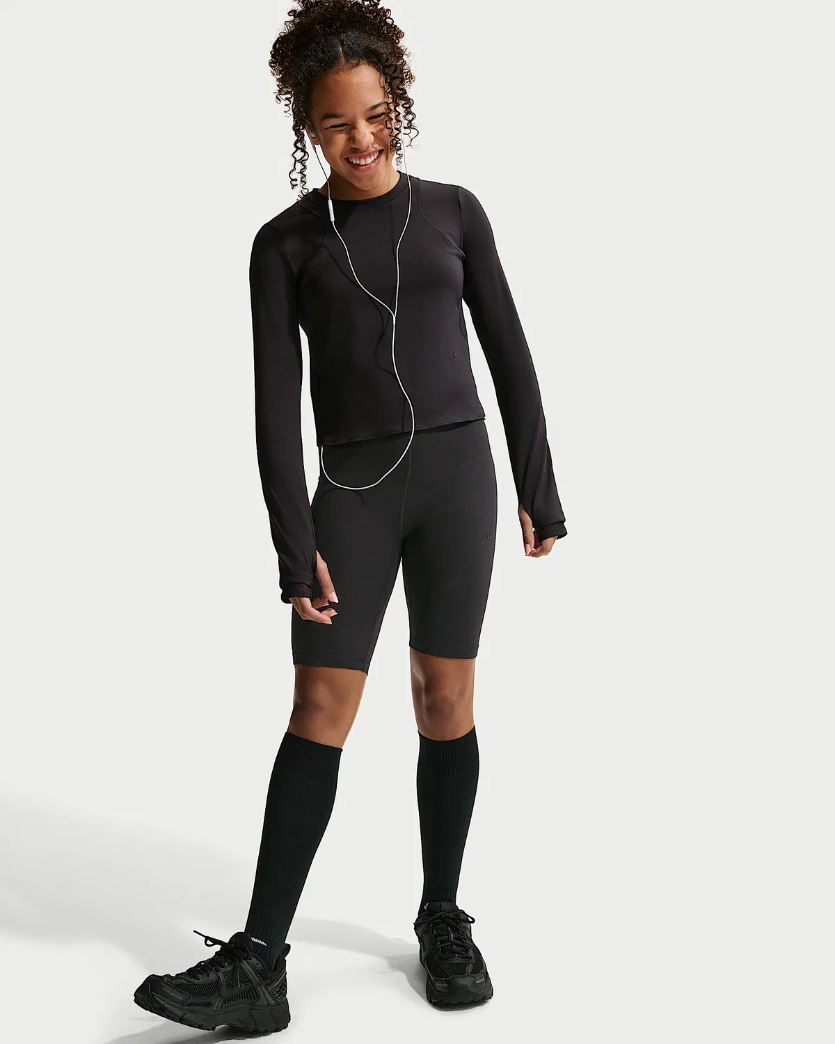 Детские шорты Nike MAVN Dri-FIT с высокой посадкой, 7", Black/Black — фото 4
