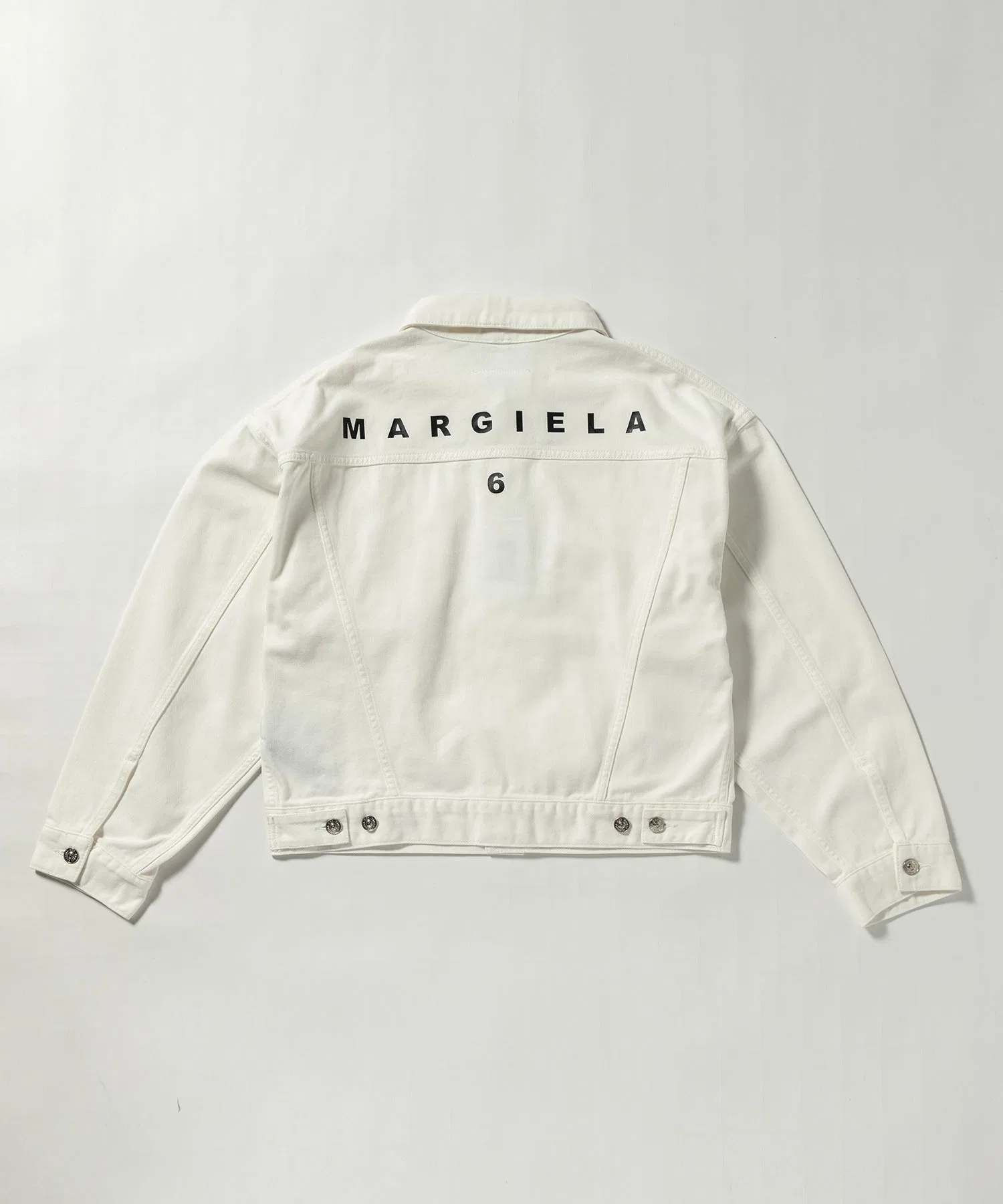 Куртка MM6 Maison Margiela для детей и подростков с логотипом бренда на спине. — фото 4