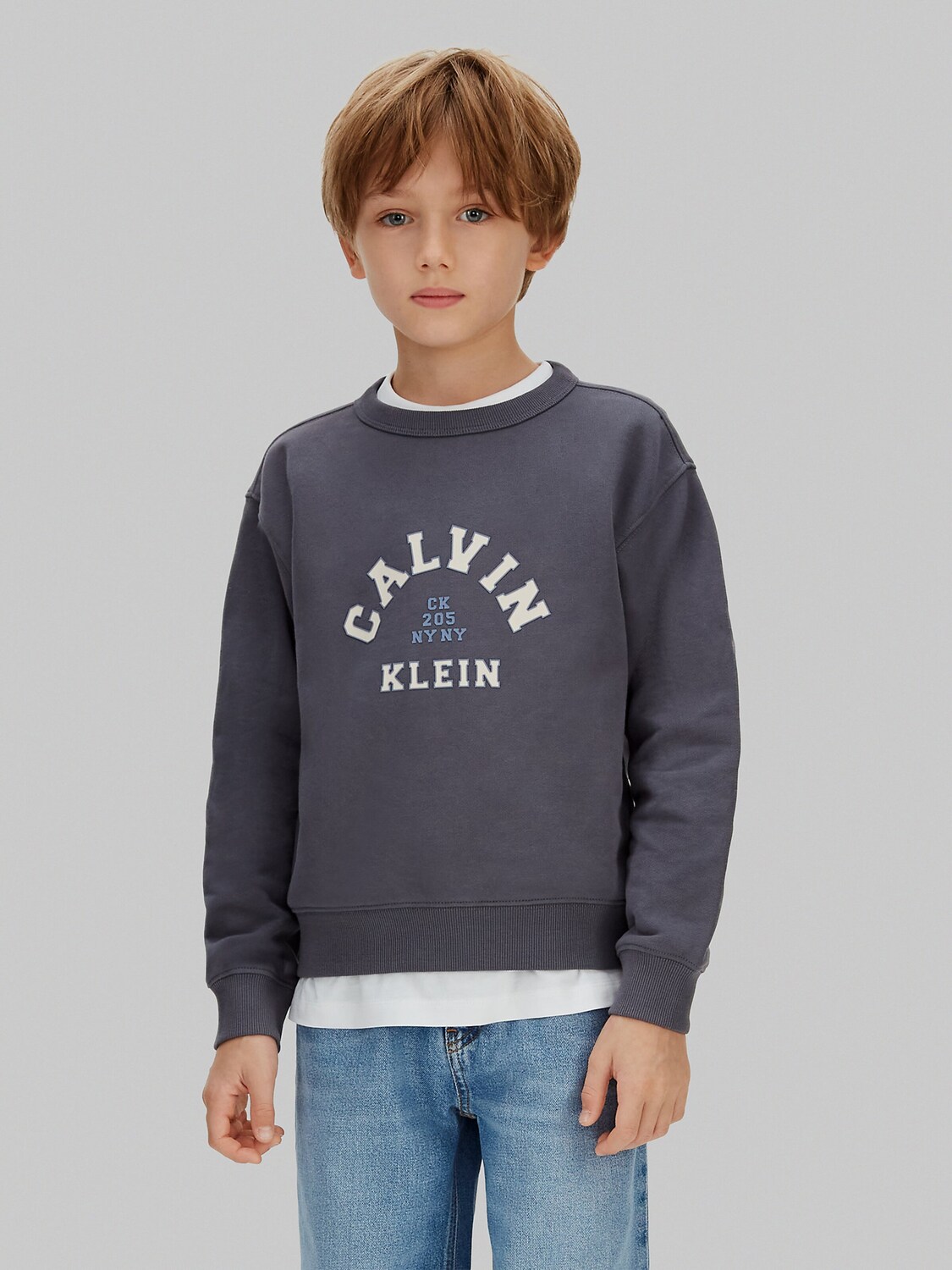 Calvin Klein Jeans Толстовка 'Varsity' в дымчато-сером цвете — фото 2