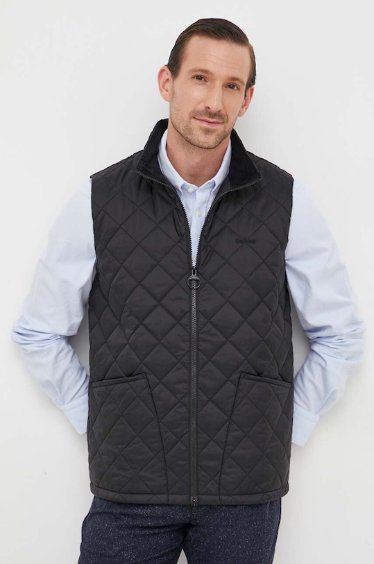 

Жилет Monty Quilted Gilet Barbour, черный