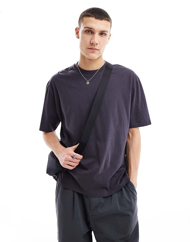 

Базовая темно-серая футболка оверсайз ASOS DESIGN