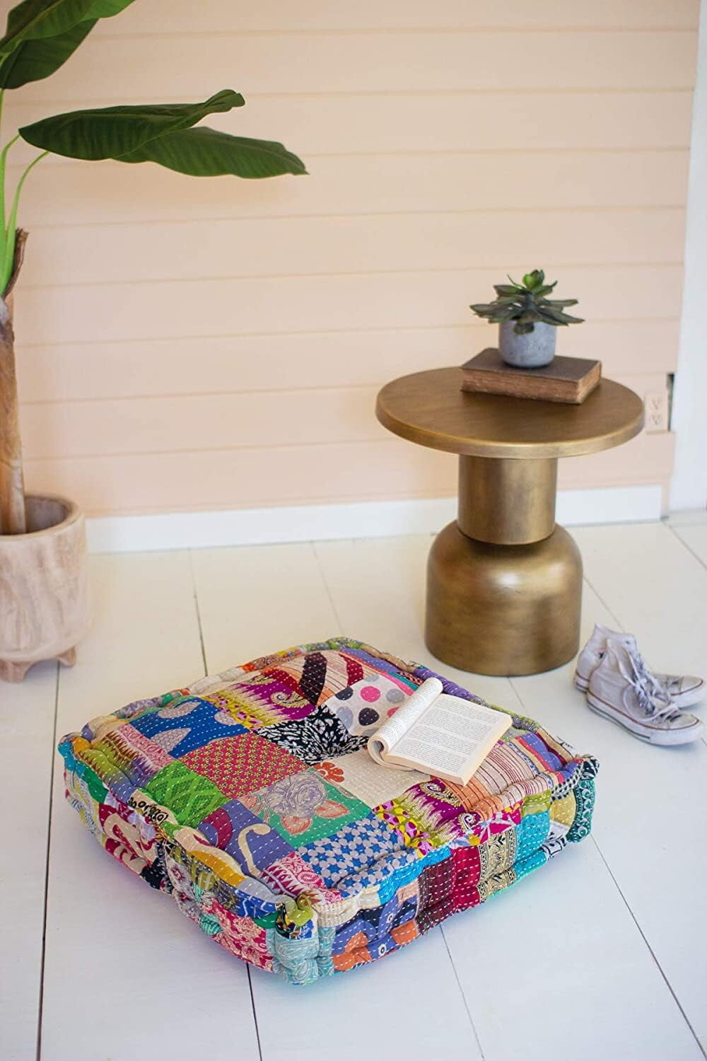 

Подушка квадратная Kalalou Kantha