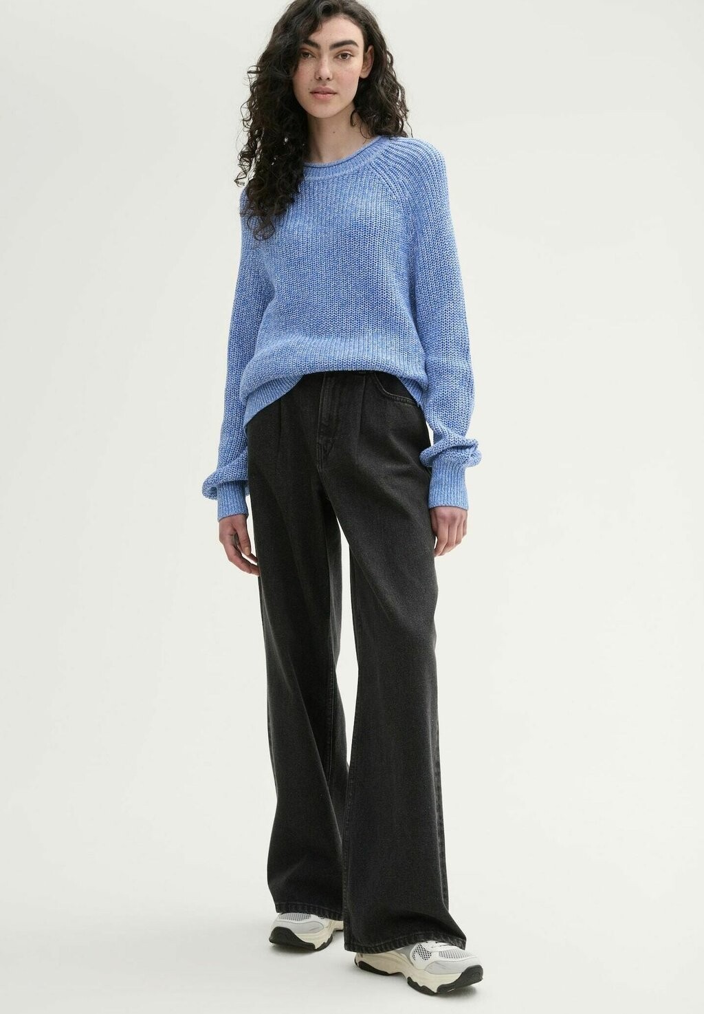 

Джемпер MIT LEICHTEN BALLONÄRMELN TOM TAILOR DENIM, цвет Mottled Blue